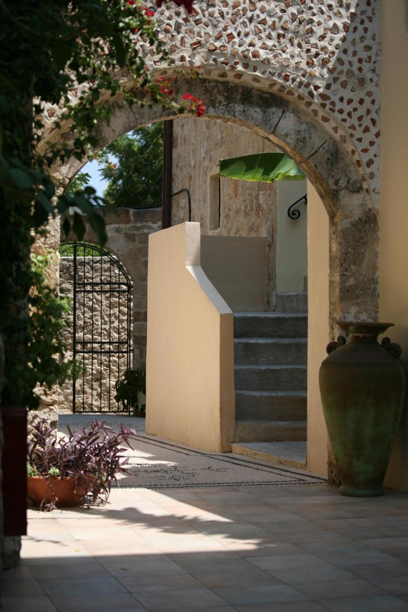 Spirit Of The Knights Boutique Hotel Rhodes City Ngoại thất bức ảnh